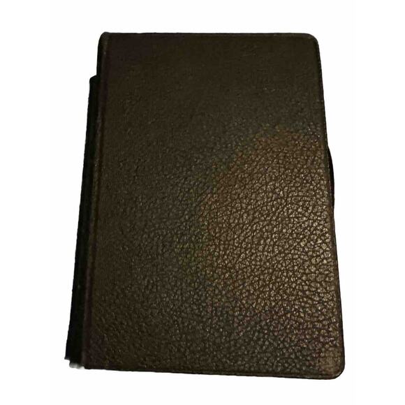 HOLY BIBLE ILLUSTRATED Oxford Self-Pronouncing Edition VTG King James READ - Picture 2 of 10